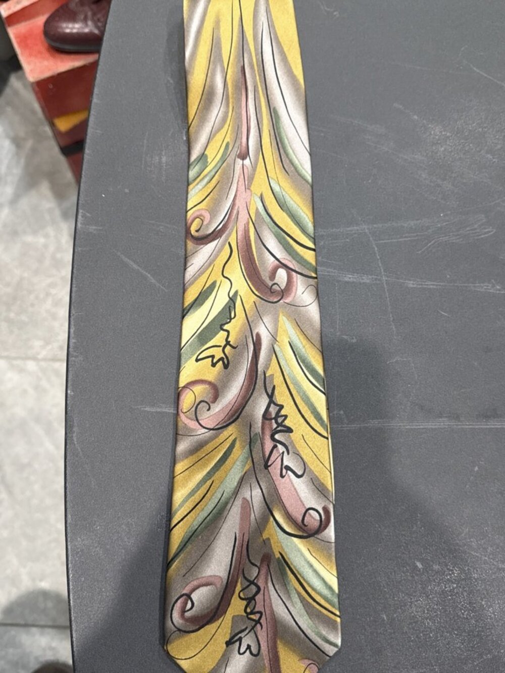 J Jerry Garcia men’s necktie Banyan Trees II Collection 42 57” x 3.75”